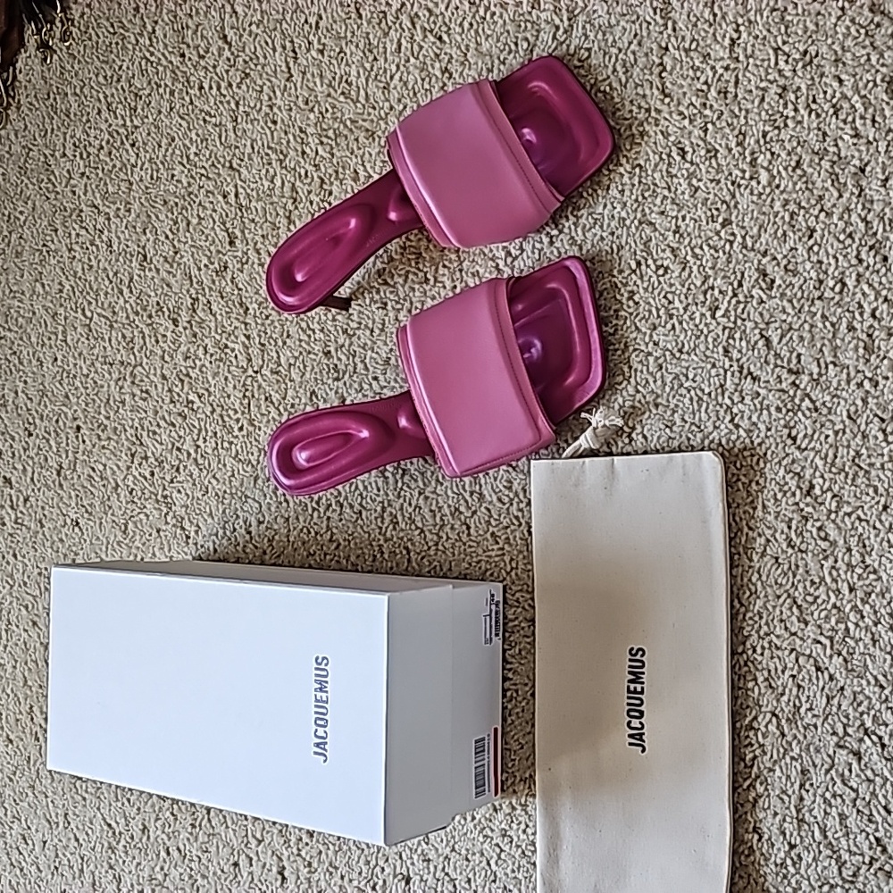 JACQUEMUS Piscine Square-Toe Padded Pink Leather Mules - Picture 5 of 10